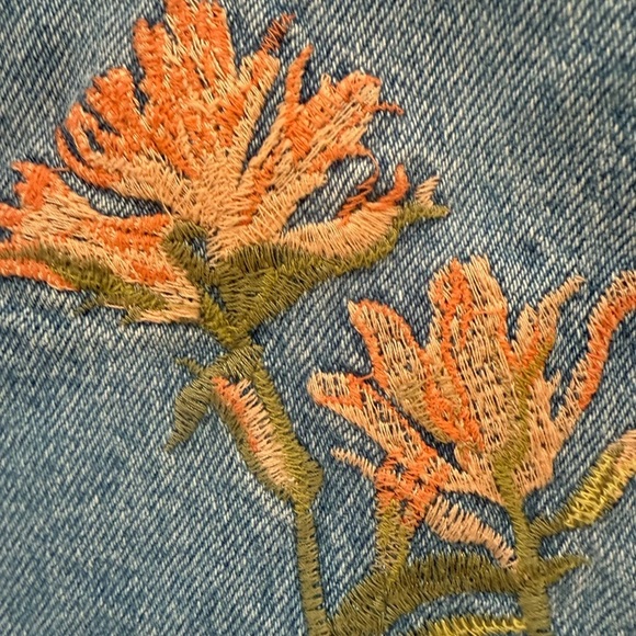 Embroidered Denim Skirt primark Denim Co Blue pastel peach Floral size 6 Boho - Picture 2 of 9